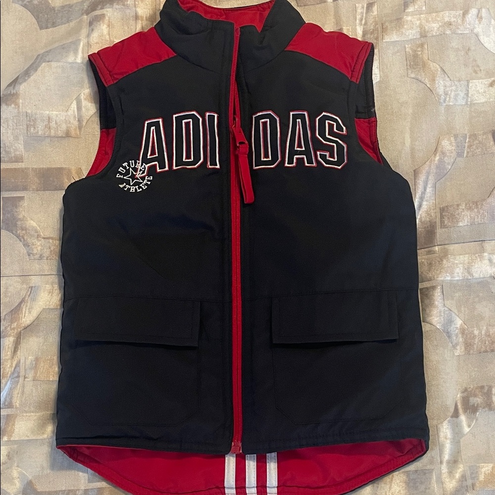 Adidas soccer Kids Sleeveless Puffer Vest reversible athletic